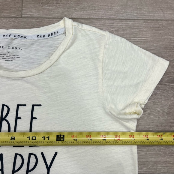 Rae Dunn Bee Happy T-shirt XS Light Yellow - Picture 4 of 7